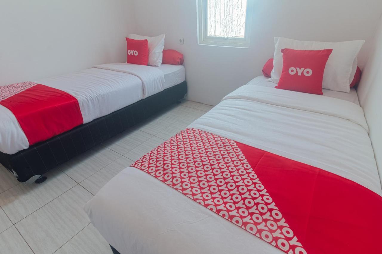 ホテル Oyo 2699 ヘブン ボーディング ハウス アンボン エクステリア 写真